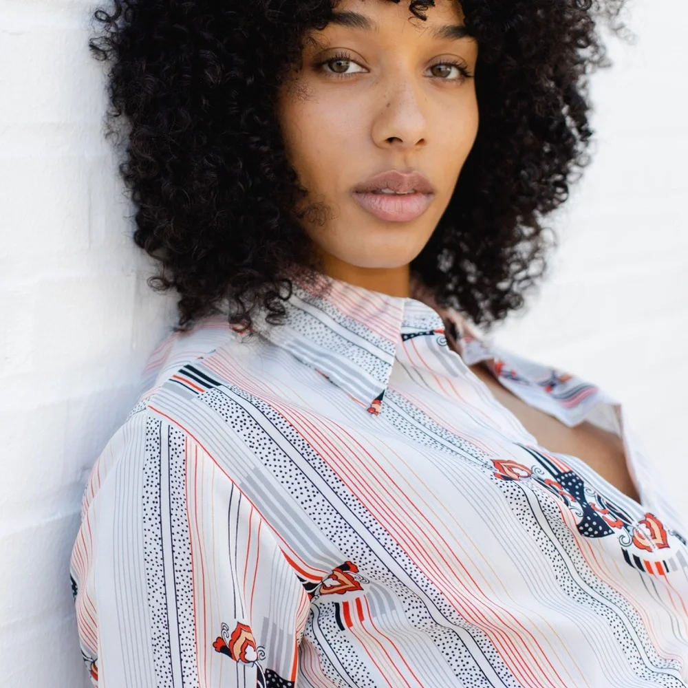 Button Up - Picture 2 of 4